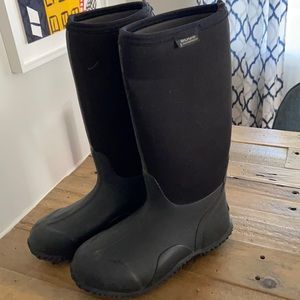 Bogs Tall Waterproof Winter Boots Size 7